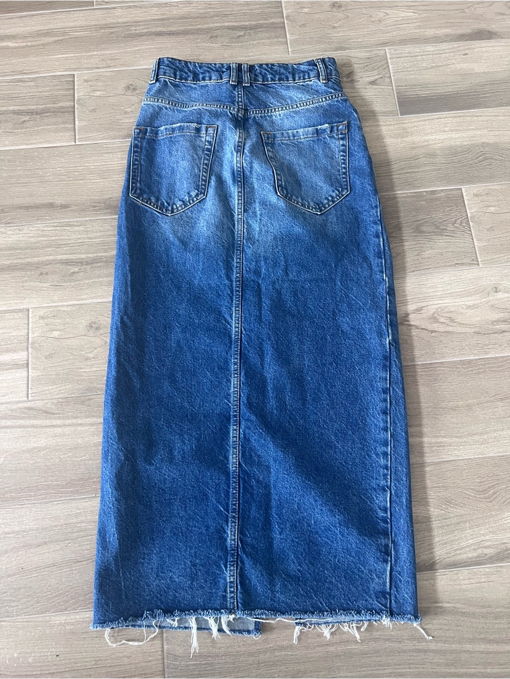 Zara Denim Maxi Skirt Women's Blue High Rise Front Slit Raw Hem Size Small